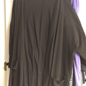 Terra & Sky black long sleeve sweater jacket